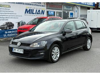 Hatchback/ Halvkombi VOLKSWAGEN