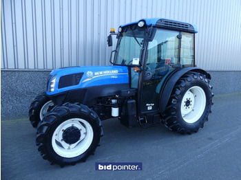 Traktor NEW HOLLAND T4.95