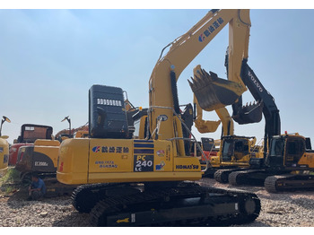 Bandgrävare KOMATSU PC240-8