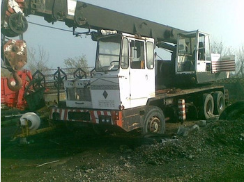 Mobilkran RENAULT