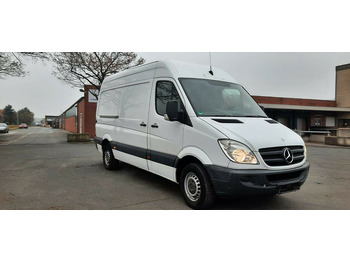 Skåpbil MERCEDES-BENZ