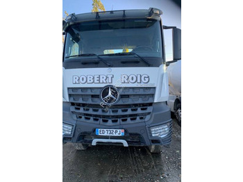Betongbil MERCEDES-BENZ Arocs 3240