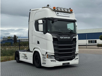 Dragbil SCANIA S