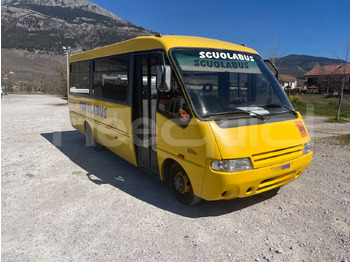 Skolbuss IVECO