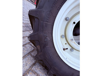 Däck och fälgar Mitas 420/70R30 & 300/70R20  Compl wheel: bild 4