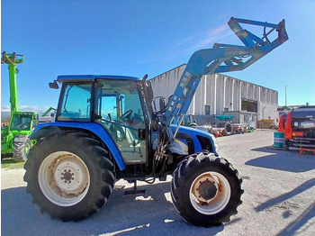 Traktor NEW HOLLAND TL90
