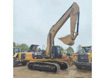 Bandgrävare CATERPILLAR 330D2: bild 3