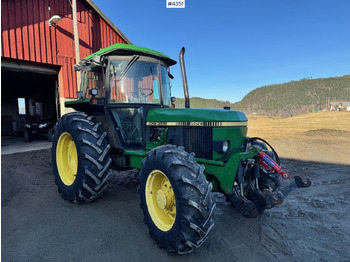 Traktor JOHN DEERE 2850