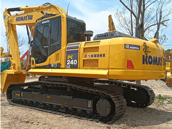Bandgrävare KOMATSU PC240