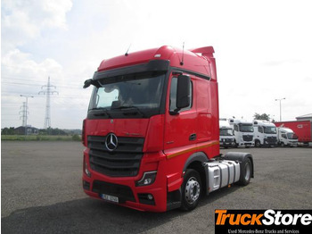 Dragbil MERCEDES-BENZ Actros 1845
