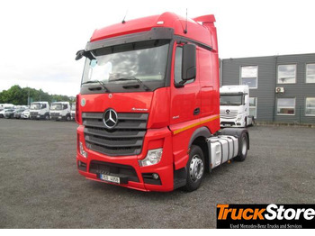 Dragbil MERCEDES-BENZ Actros 1845