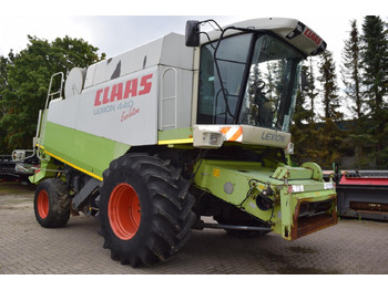 Skördetröska CLAAS Lexion 440