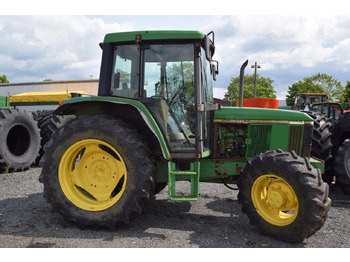 Traktor JOHN DEERE 6100