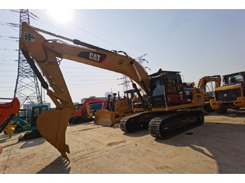 Bandgrävare CATERPILLAR 329D