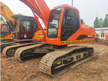Bandgrävare DOOSAN DH220LC-7