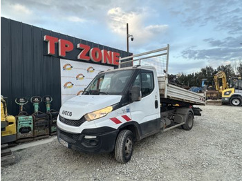 Transportbil med tippflak IVECO