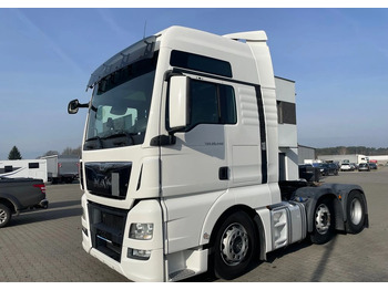 Dragbil MAN TGX 26.440