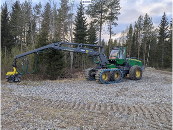 Skördare JOHN DEERE