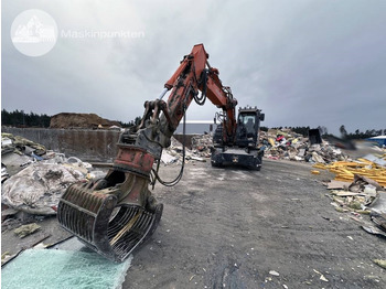 Grävmaskin på däck HITACHI ZX170W