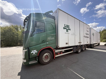 Lastbil med skåp VOLVO FH