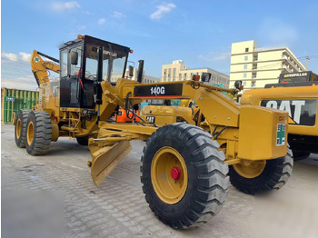 Väghyvel CATERPILLAR 140G