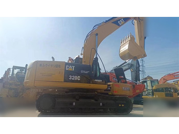 Bandgrävare CATERPILLAR 320C