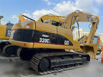 Bandgrävare CATERPILLAR 320CL