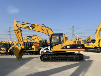 Bandgrävare CATERPILLAR 320CL