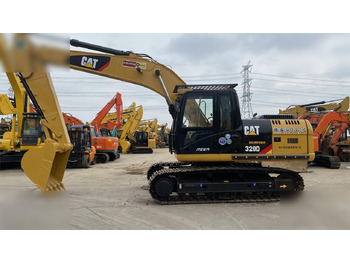 Bandgrävare CATERPILLAR 320D