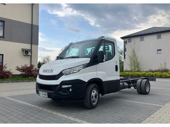 Chassi lastbil IVECO Daily 35c13