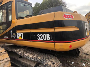 Bandgrävare CATERPILLAR 320B
