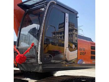 Grävmaskin HITACHI ZX200