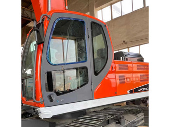 Grävmaskin DOOSAN DX260