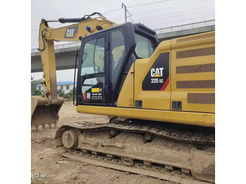 Bandgrävare CATERPILLAR 320GC