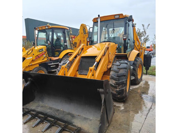 Grävlastare JCB 4CX
