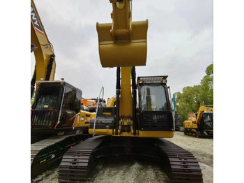 Bandgrävare CATERPILLAR 323DL