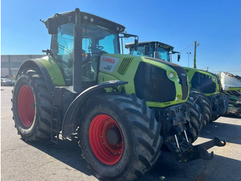 Traktor CLAAS Axion 830
