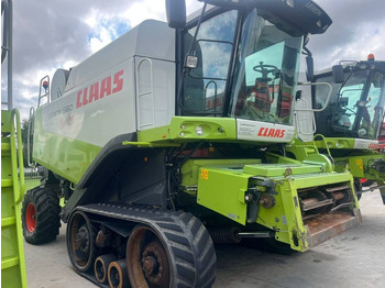 Skördetröska CLAAS Lexion