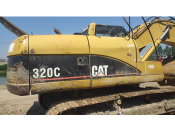 Bandgrävare CATERPILLAR 320C