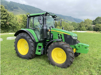 Traktor JOHN DEERE 6100M