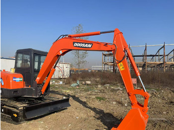 Bandgrävare DOOSAN DH55