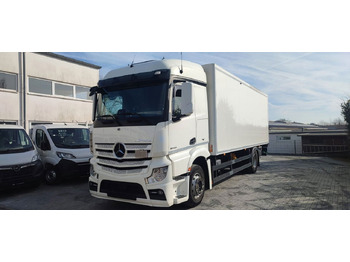 Lastbil med skåp MERCEDES-BENZ Actros 1843