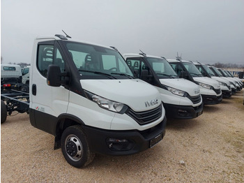 Ny Chassi lastbil, Kranbil Iveco Daily 35C16 Fahrgestell  Wählbar Aufbau Euro6E: bild 2