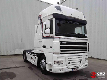 Dragbil DAF XF 105 460