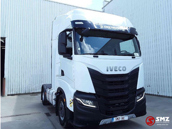 Dragbil IVECO S-WAY