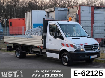 Transportbil med flak MERCEDES-BENZ Sprinter 516