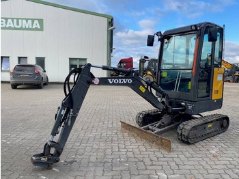Minigrävmaskin VOLVO EC18E