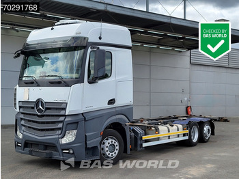 Containerbil/ Växelflak lastbil MERCEDES-BENZ Actros 2542
