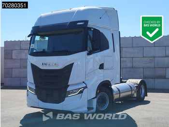 Dragbil IVECO S-WAY