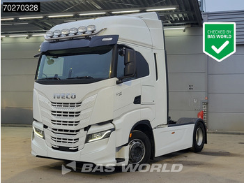 Dragbil IVECO S-WAY